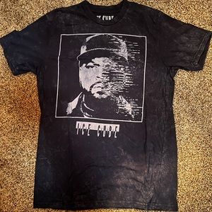 It’s soft and has good comfort. Selling b/c it just not my vibe anymore